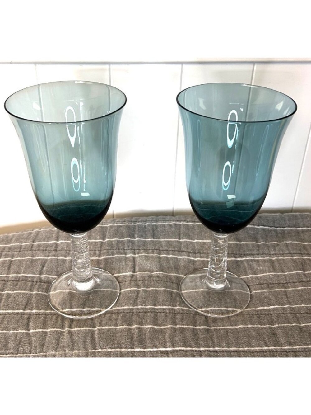 Vintage Gorham Blue Crystal Tea Water Goblets Glasses Crackle Stem Set Of Two 8" - Picture 2 of 8